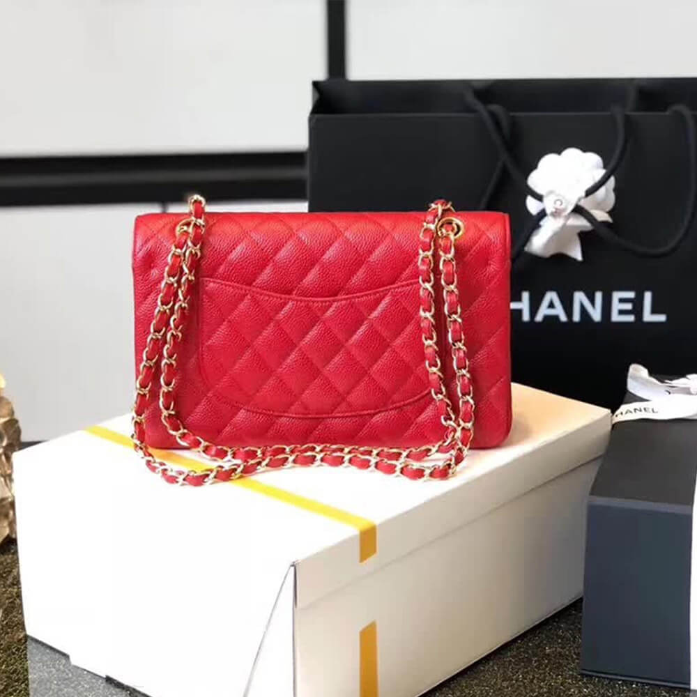 CHANEL Classic Flap Medium