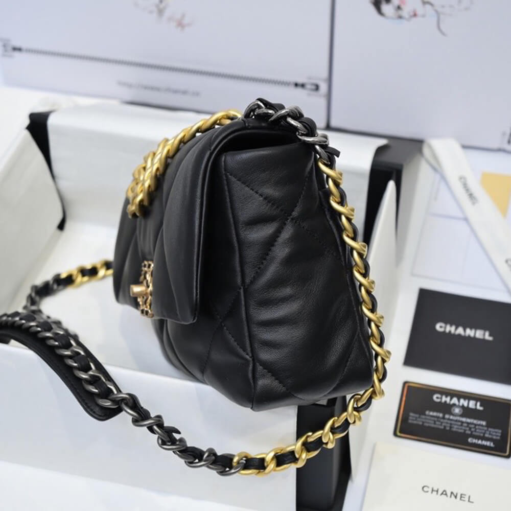 CHANEL 19 HANDBAG