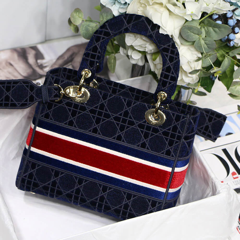 DIOR MEDIUM LADY D-LITE BAG