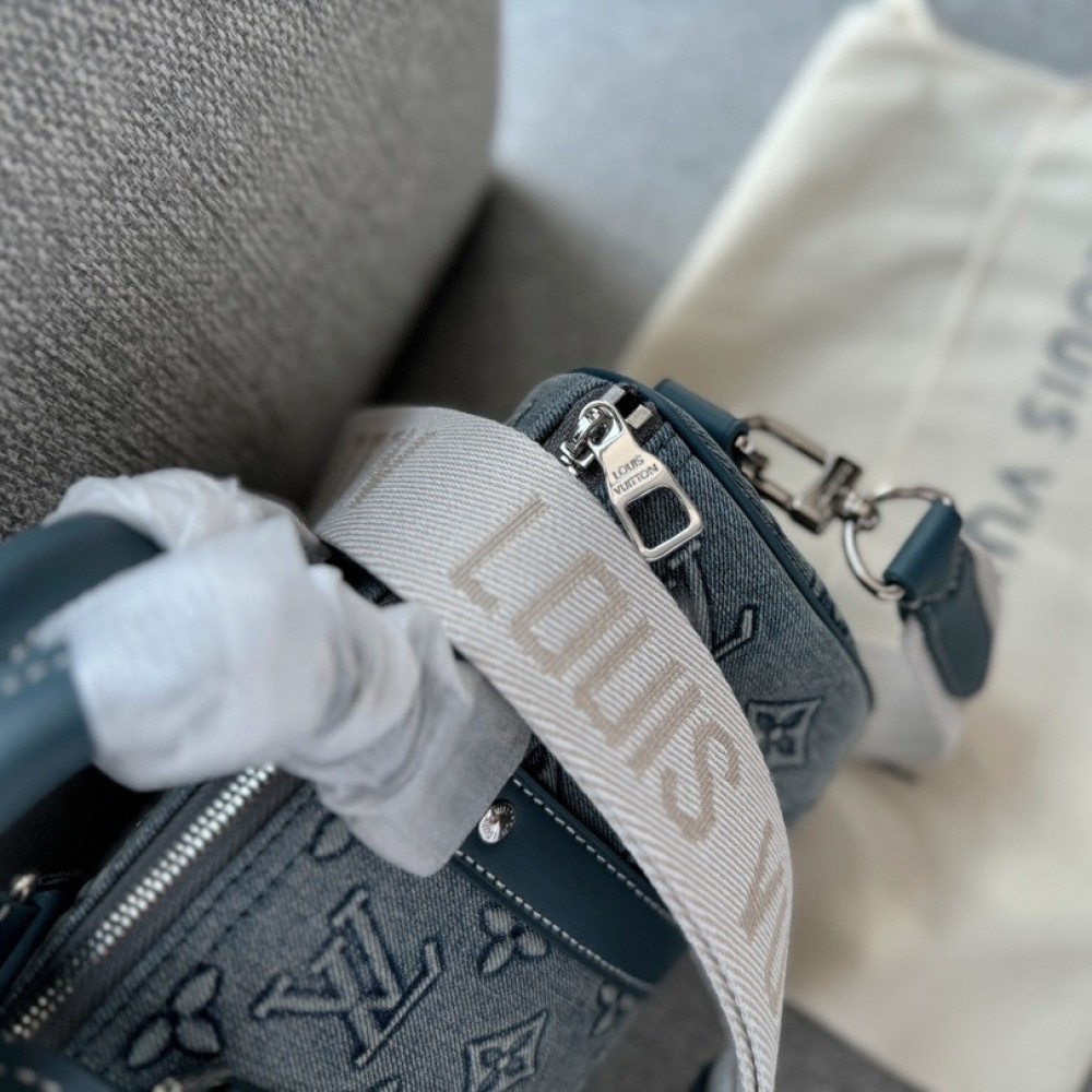 Louis Vuitton Keepall Bandoulière 25