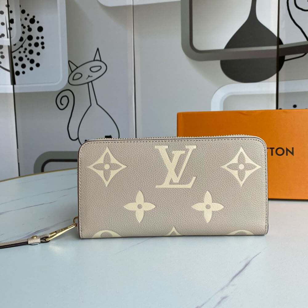 Louis Vuitton Zippy Wallet