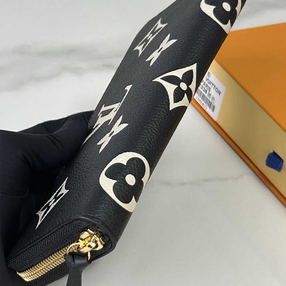 Louis Vuitton Clémence Wallet