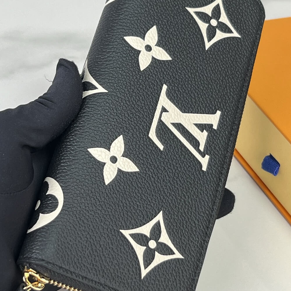 Louis Vuitton Clémence Wallet